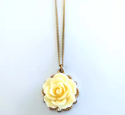 Vintage Creamy Ivory Rose Flower Pendant Chain Necklace GP • $16