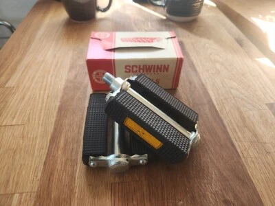 $199.95 • Buy NOS Schwinn Stingray 1/2  Pedals In Packaging