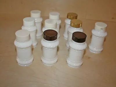 $14.99 • Buy 4 Vintage Milk Glass Spice Jars Rope Edge 2 Gold Caps 2 Dark Caps