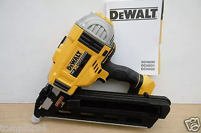 DeWALT XR 18V DCN692 1st Fix 34* Angled Nailer Nail Gun Bare Unit • £296.89