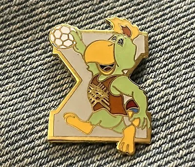 Handball Pin ~ 1987 Pan Am Games ~ Mascot Amigo ~ Parrot ~ Non Olympic • $4