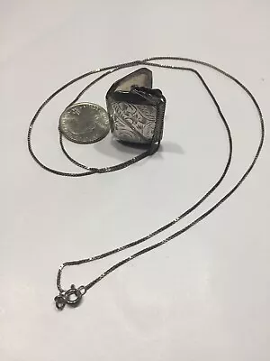 Vtg 90s Italian Sterling Silver 1 1/4” Picture Locket Pendent 24”Box SS Chain • $55