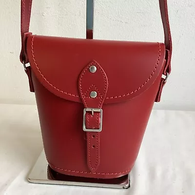 ZATCHELS Red Leather Barrel Crossbody Bag BNWOT • £29.95