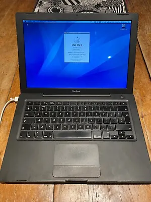 Vintage Black 2008 Macbook 41  Intel 2.4GHz 4GB RAM 250GB HD MAC OS X 10.6.8 • $160.85