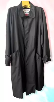 Vintage Men's English Long Raincoat Size: 2XL Gore Tex Waterproof Black Pristine • $49.99