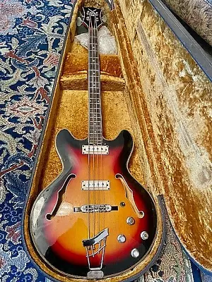 Vintage Mid 60 S Vox Cougar Bass Guitar Excellent Shape Serial #271961 • $1399