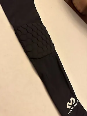 McDavid Adult Compression Hex Padding Arm Sleeve - Black Size Small Sports • $4.99