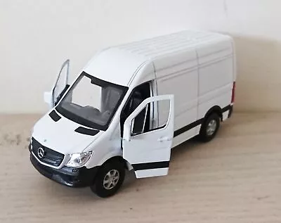 Mercedes-Benz Sprinter Panel Van Die Cast Model Car 1:38 Scale NEW • £12.99