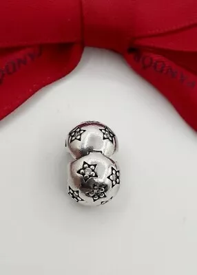 $29.95 • Buy Authentic Pandora CZ Starry Night Pavé Star Silver Clip Charm #791058 Retired