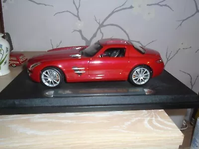 Maisto Mercedes Benz Sls Amg Red Model Car • £8.50