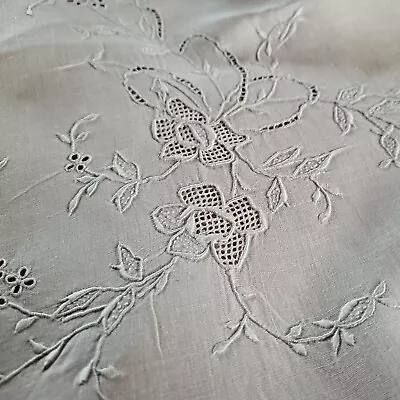 Roses Butterflies Madeira Cutwork Embroidered All White Linen Tablecloth 52  • $39.96