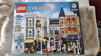 LEGO Creator Expert: Assembly Square (10255) • $500