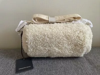 Country Road Shearling Bag Natural • $45