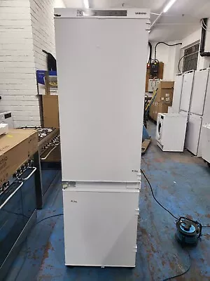 Samsung Series 5 BRB26600FWW Integrated 70/30 No Frost Fridge Freezer RRP £599 • £349.99