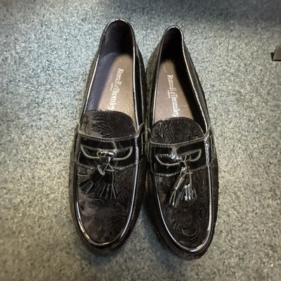 £40 • Buy Russell Bromley Tassel Loafers - Black - Size 8.5