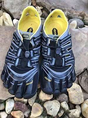 FIVE FINGERS 13m4303 TREKSPORT Gray Yellow BAREFOOT Athletic Running Toe Shoe 40 • $68.88