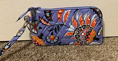 ***Vera Bradley RFID Tech Wristlet In Cotton~Mural Garden~NWT!!*** • $22.99