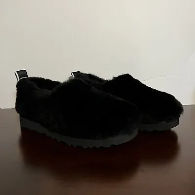 UGG Classic Cozy Plush Lamb Fur Black Women’s Shoes NEW* 1131950 • $59.95