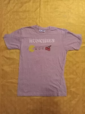 Pac Man Munchies T Shirt Medium • $20