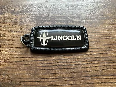 Vintage Keychain LINCOLN Logo Key FOB - USA - 2  X 1  • $12.99