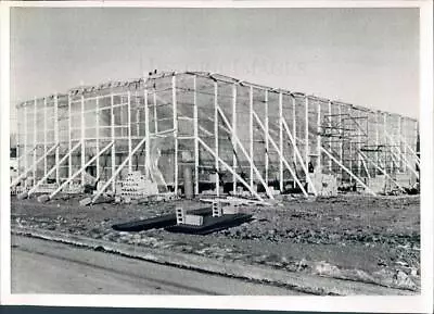 1968 Press Photo Montoursville PA Apartment Building Under Construction • $16.99