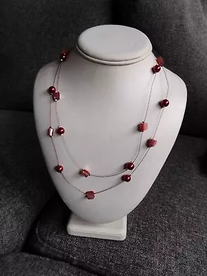 Designer Style Red Glass Bead Wire Illusion Necklace. • £3.95