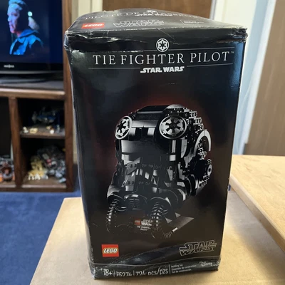 £113.27 • Buy LEGO Star Wars: TIE Fighter Pilot Helmet (75274)  New Damaged Box