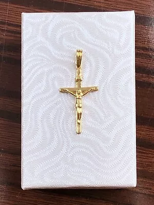 Mens Womens Small Jesus Crucifix Cross Pendant 925 Sterling Silver 24/32mm Gold • $23.98