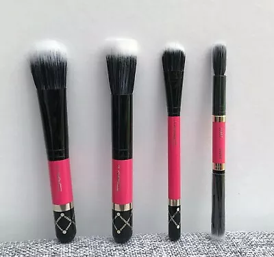 £38.67 • Buy MAC Nutcracker Sweet Mineralize 4 Piece Brush Set, Travel Size, Brand New!