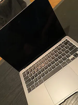 MacBook Air • $950