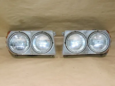 🥇73-85 Mercedes R107 Set Of 2 Front Left & Right Halogen Headlight Lamp Oem • $413.60