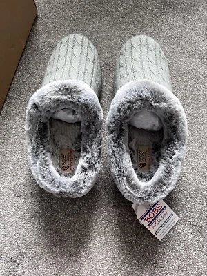 £20 • Buy **brand New Grey Bobs From Skechers Slippers Uk 7**