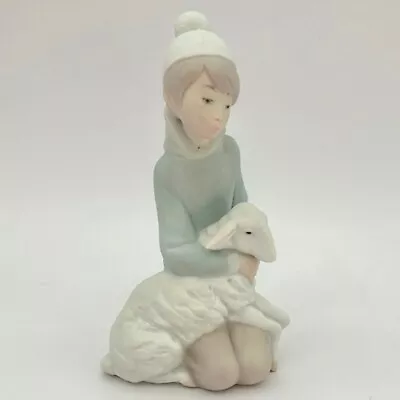 Lladro Shepherd With Lamb Children's Nativity NO BOX #4676 Matte  1960's • $48