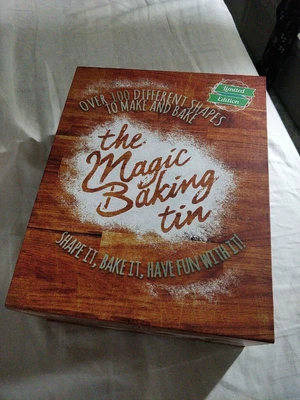 £10 • Buy The Magic Baking Tin - Numbers/heart/star Cake Tin