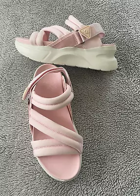 UGG LA Sun Posie Pink 1125101-PSPNK Women's Sandals Size: 6 • $52