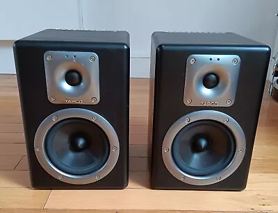 Mackie Tapco S5 Active Studio Monitors / Speakers/ Small • £150
