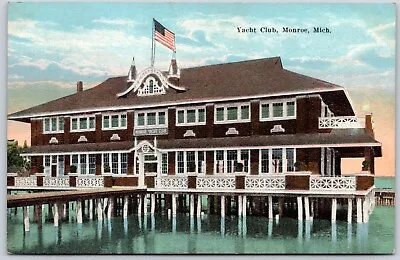 Postcard MI Monroe Michigan Yacht Club P5G • $8.99