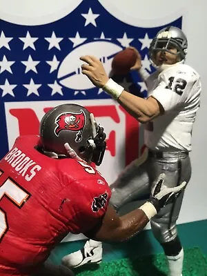 Mcfarlane Nfl Super Bowl Xxxvii (37) Raiders Vs. Buccaneers Gannon Brooks Hof!!! • $34.99