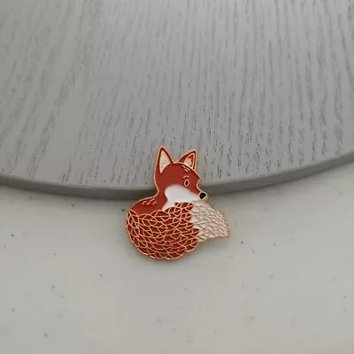 Enamel Bushy Tail FOX Badge Pin Brooch For Backpack Clothes Orange AUS T • $8.50