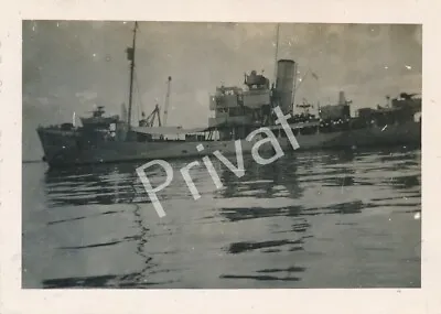 Photo WK II H.M. 1943 Sierra Leone Marine Trawler  Portsdown  Freetown L1.76 • £51.85
