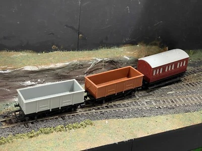 £0.99 • Buy 3 Various Hornby OO Gauge Model Railway Items Of Rolling Stock