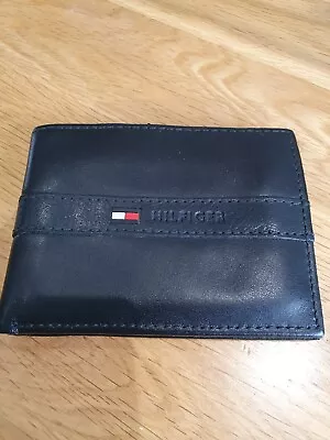 £0.99 • Buy TOMMY HILFIGER Leather Black Bifold Wallet (ref 25)