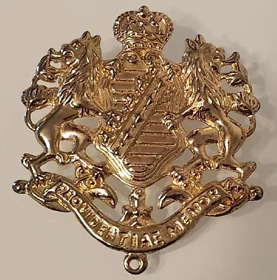 Vintage Gold Tone Crest Crown Shield  Lions PROVIDENTIAE MEMOR Brooch Pin • $26.99