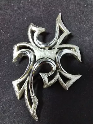 Vintage Crown Trifari Silver Tone Brushed & Smooth Brooch Pin Angular Design • $14.99