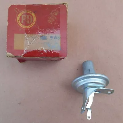 $65 • Buy New 2084888 Mopar 8 Cylinder Vacuum Advance 1960-1961 For Prestolite Distributor