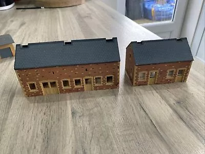 Hornby 00 Gauge Train Shed And Extended Shed Lima Jouf Triang • £20