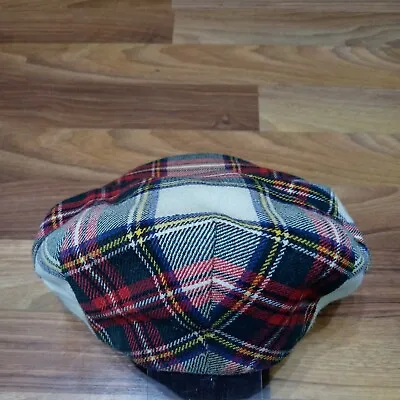 Vintage HIGHLAND INDUSTRIES Scotland Plaid Black Stewart Flat Cap Hat L Size 7 • $12.65