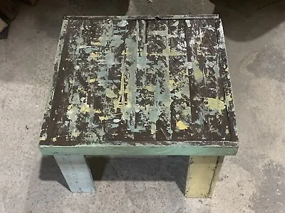 Distressed Coffee Pallet Table-Rustic 20.5” X 19”x 16” Splattered Art Work Paint • £25