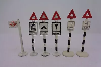 6x Vintage Diecast Road Signs - HumpBridge Crossing School BusStop Junction • $18.66