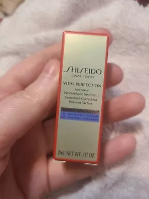 Shiseido Vital Perfection Intensive WrinkleSpot Treatment Women 0.7 Fl Oz • $6